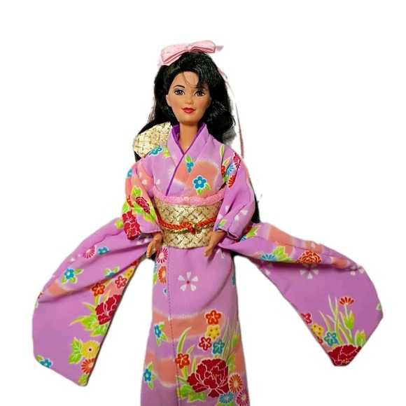 Vintage 1995 Mattel Japanese Barbie DOLLS OF THE WORLD‎ Collection #14163 - Picture 3 of 8